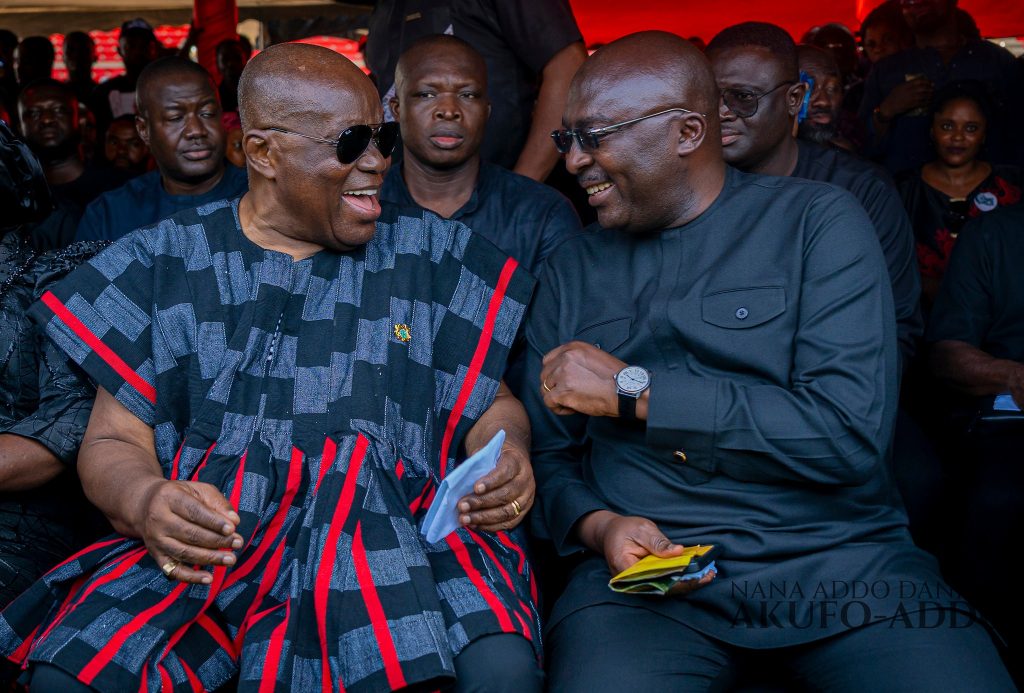 Large sums of money are donated to Daddy Lumba's one-week by former President Akufo-Addo and other prominent NPP figures.  Image courtesy of @nakufoaddo